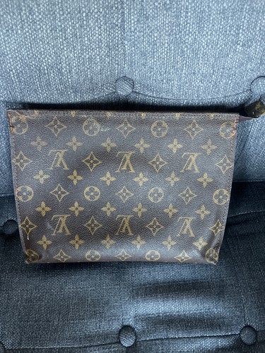 Louis vuitton trousse - louis,