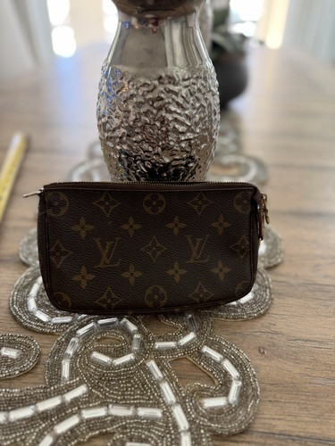 Louis vuitton cosmetic pouch - vuitton,